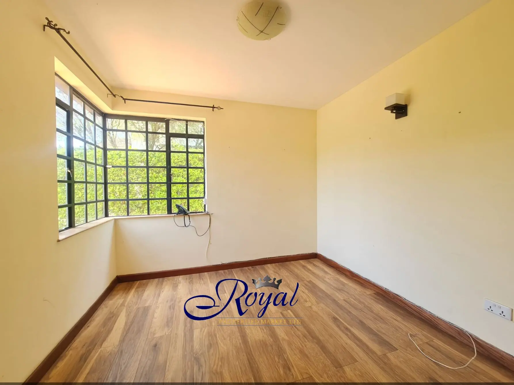 KITISURU – Elegant 4 Bedroom All En-Suite Home in Gated Community